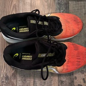 ASICS mens running shoes size 12